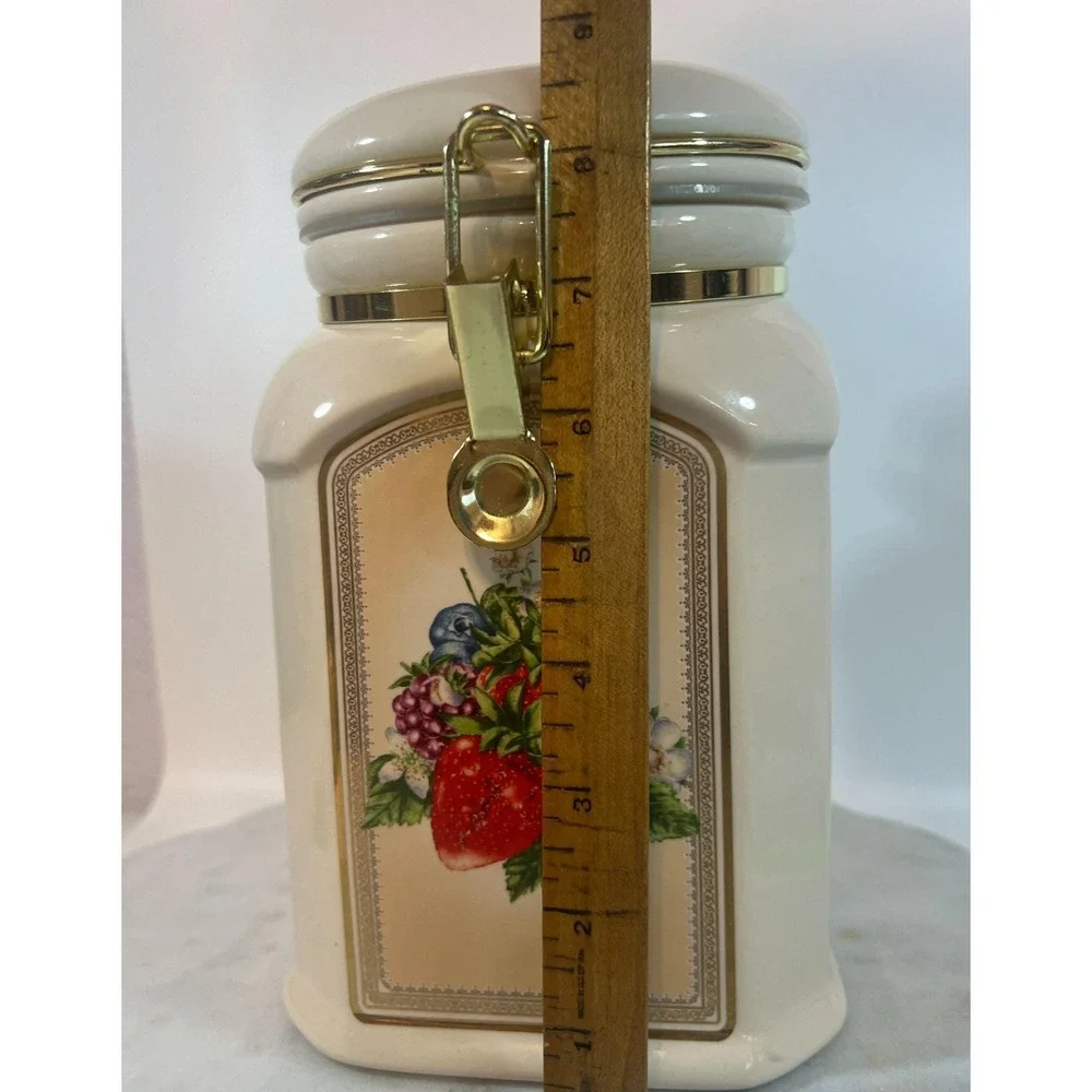 Vtg Lg Knotts Berry Farm Ceramic Canister Cookie‎ Jar Fruit Design Gold Accents